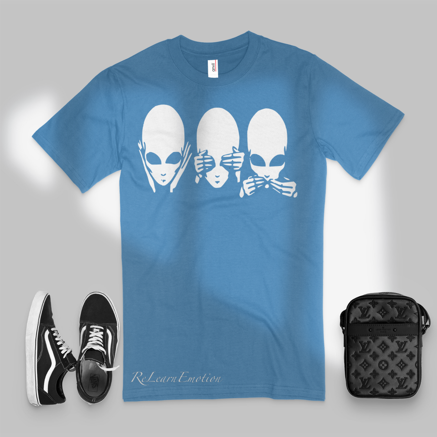 Gsmuv | Heart Chakra Peace Love | HSS Relearn Emotion Gift T-shirt from Gsmuv's Alignmix Design