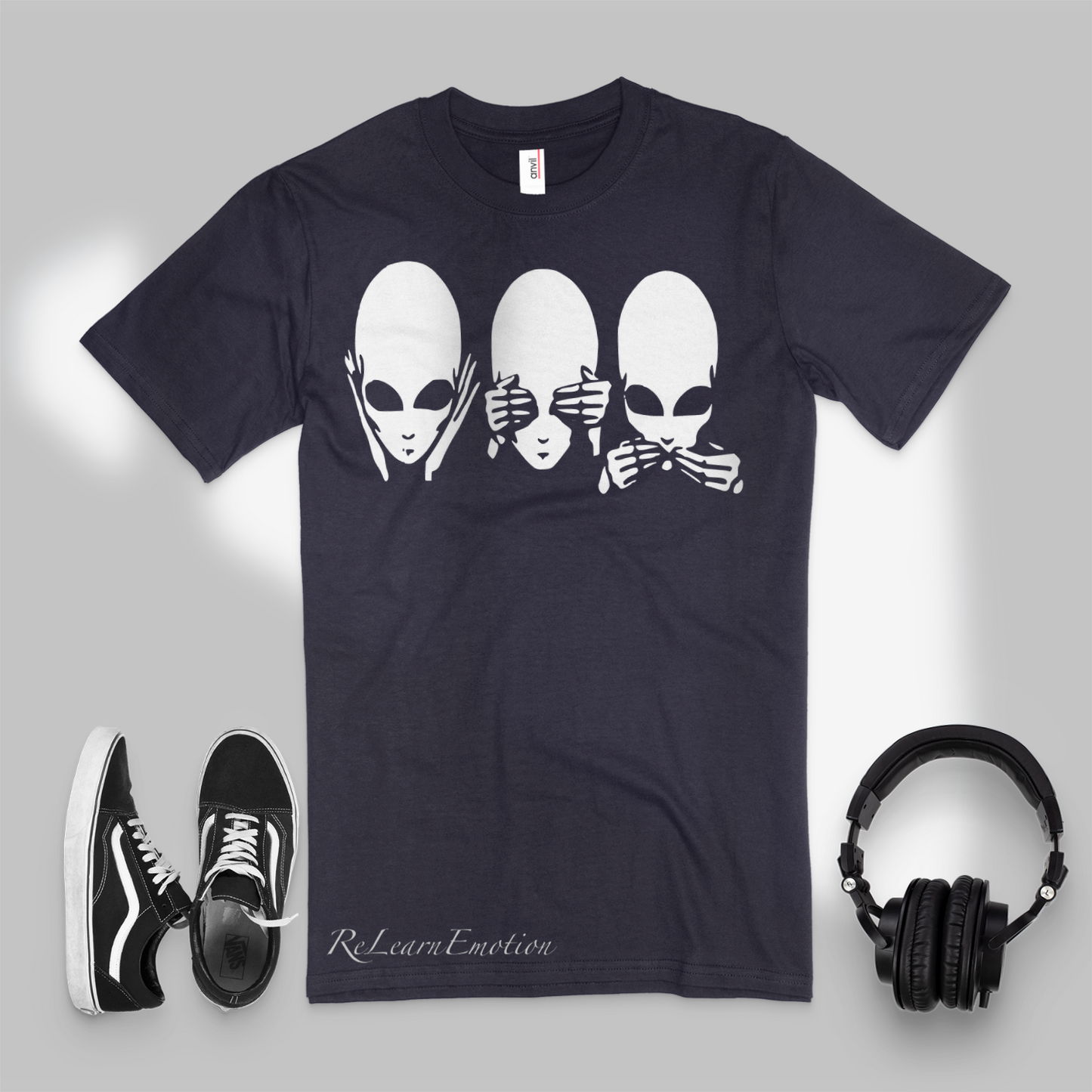 Gsmuv | Heart Chakra Peace Love | HSS Relearn Emotion Gift T-shirt from Gsmuv's Alignmix Design